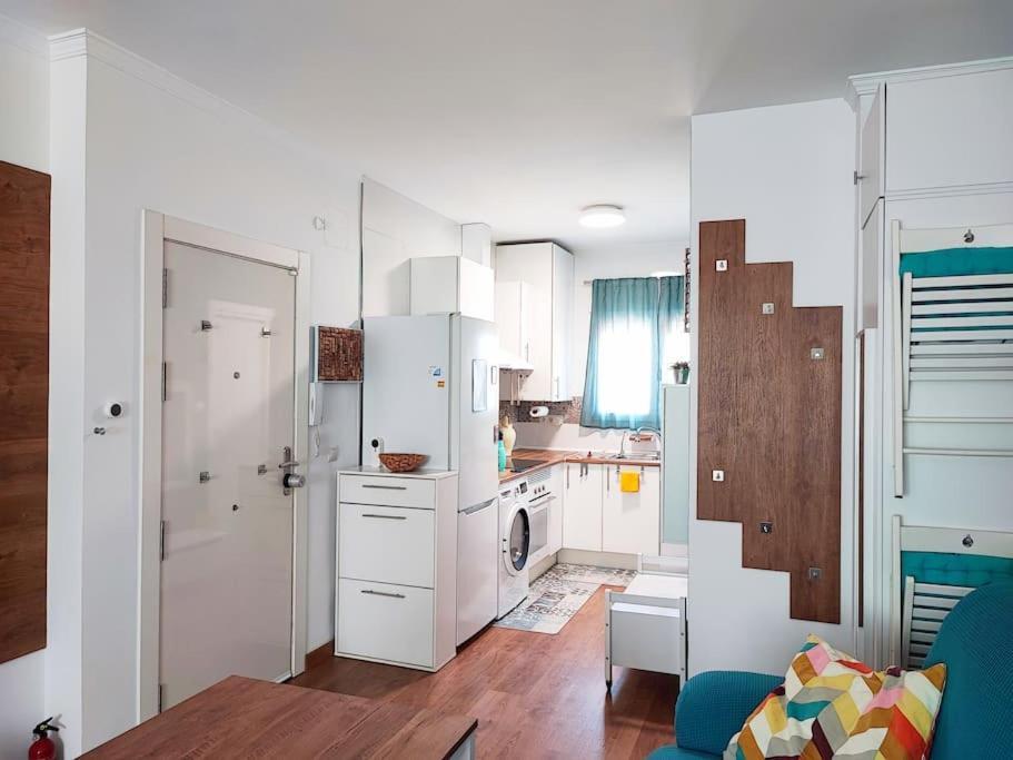 Apartament Bright And Quiet In *